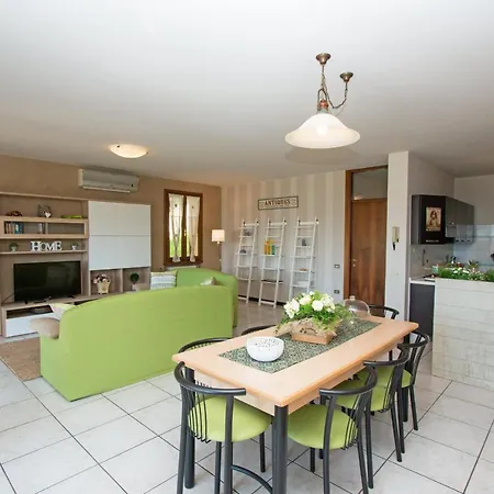 Crocus 1 Con Piscina By Wonderful Italy Apartamento