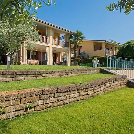 Apartamento Crocus 1 Con Piscina By Wonderful Italy Soiano Del Lago