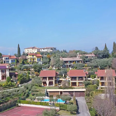 Crocus 1 Con Piscina By Wonderful Italy Apartamento Soiano Del Lago