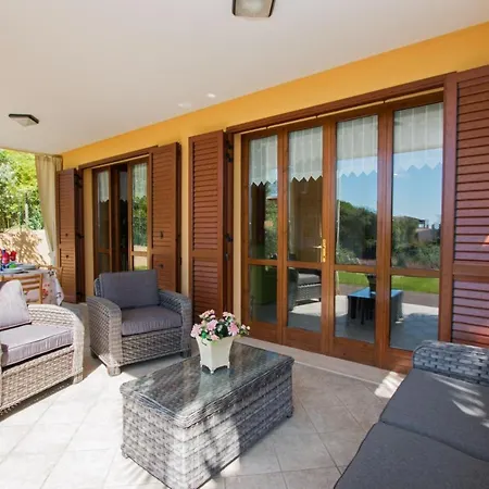 דירה Crocus 1 Con Piscina By Wonderful Italy